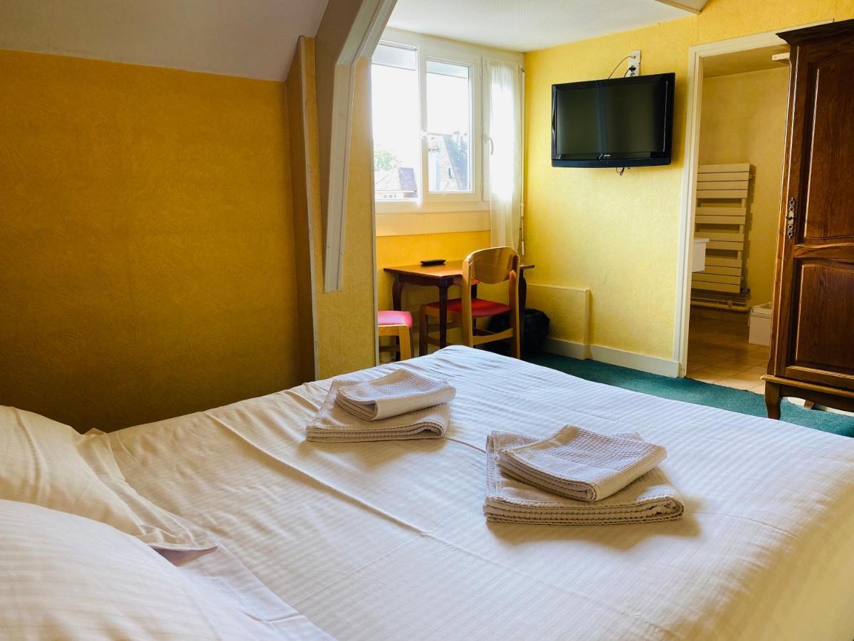 Hotel De La Poste Falaise  Luaran gambar